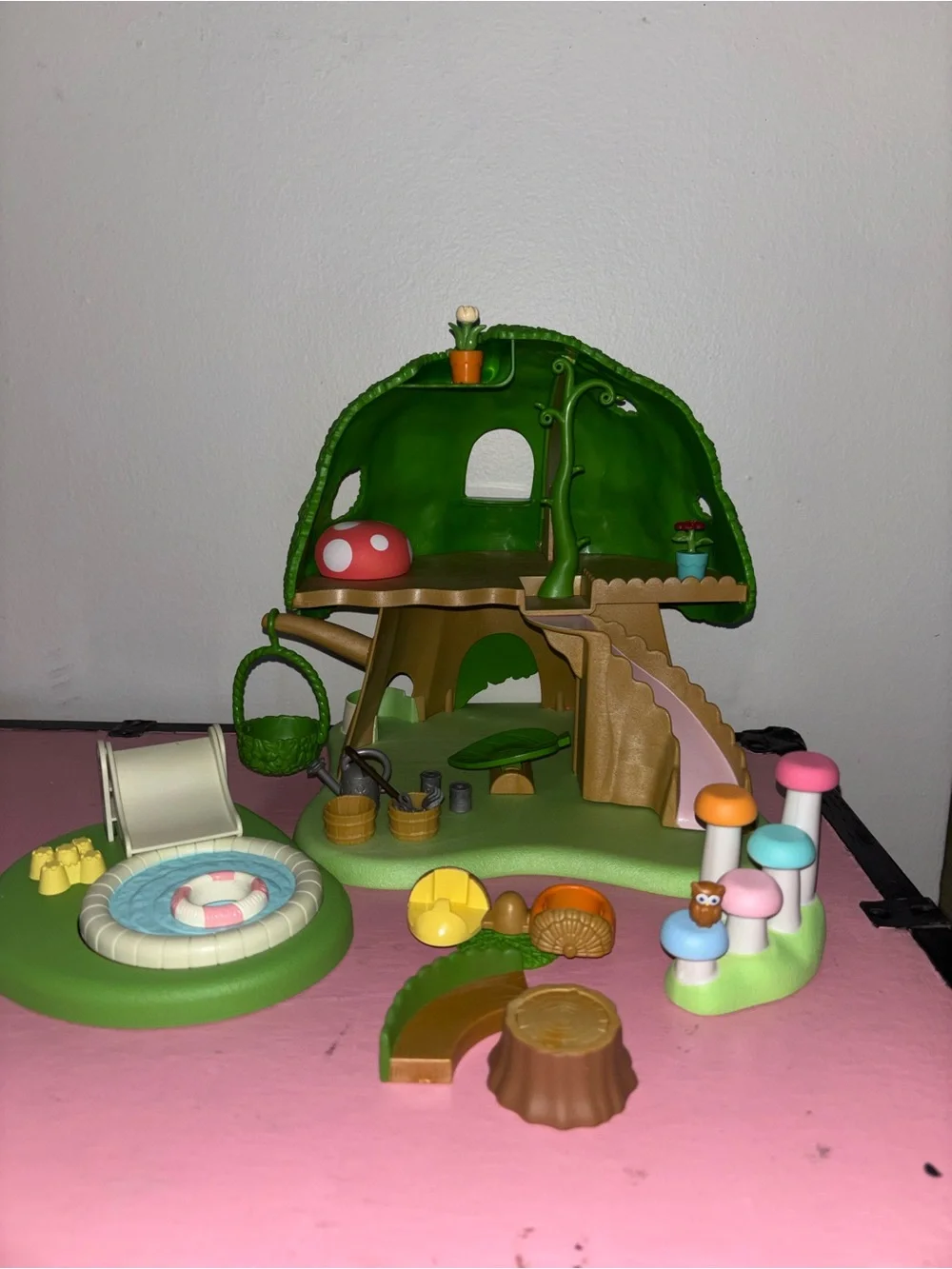 Calico Critters Sylvanian Families Fairy Secret Tree House Baby Pool Accessories